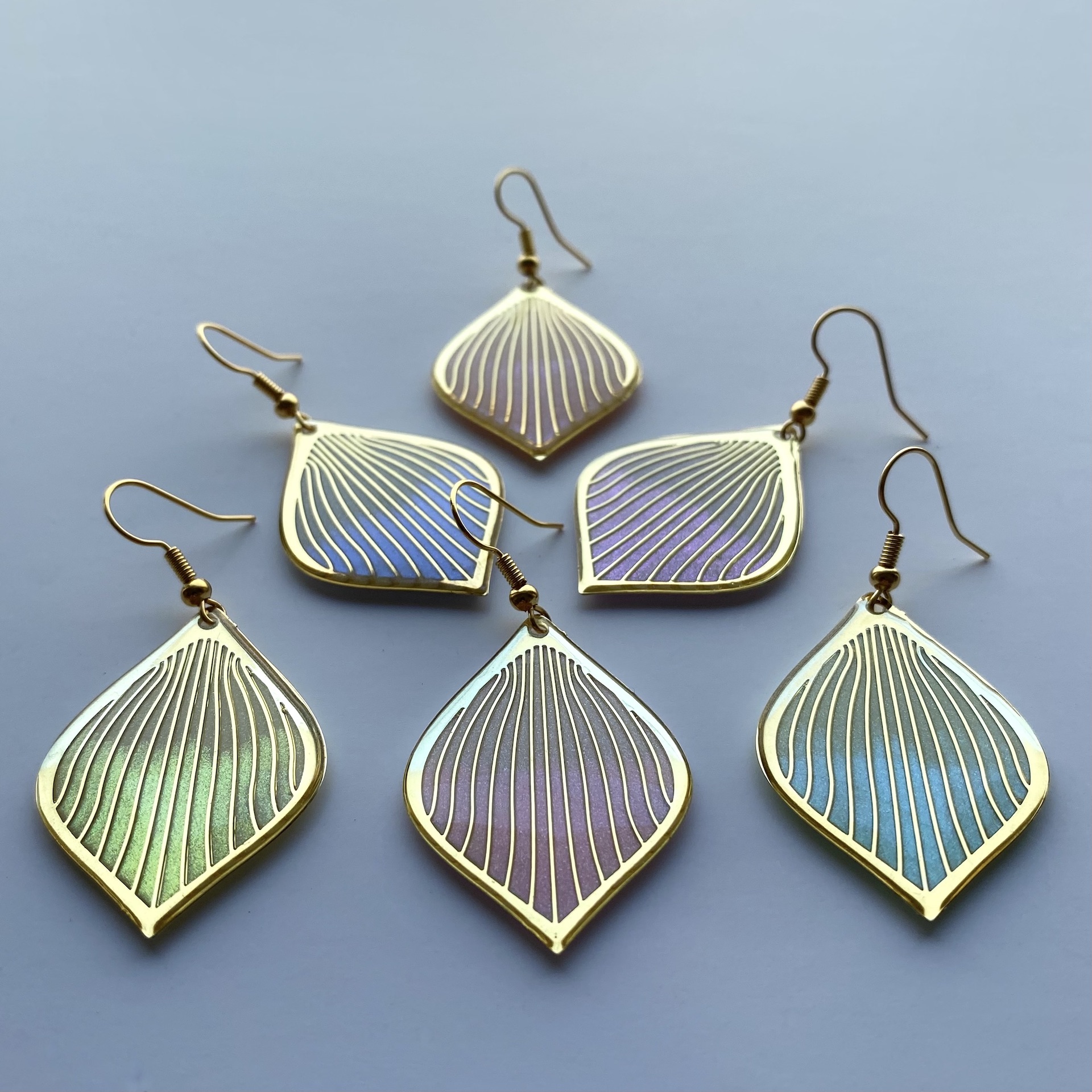 Dangles Hope pastel - handmade